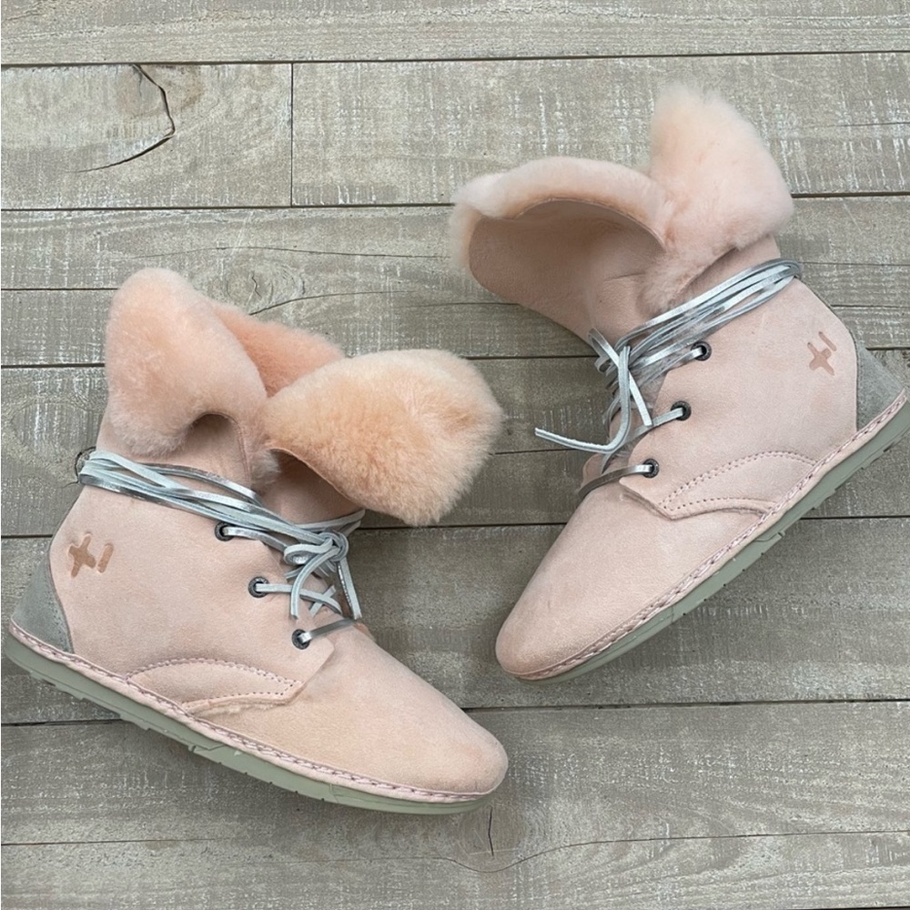 OTZ Troop Weather Shirring Lace Up Boots In Powder Pink